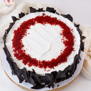 Icecream Red velvet cake