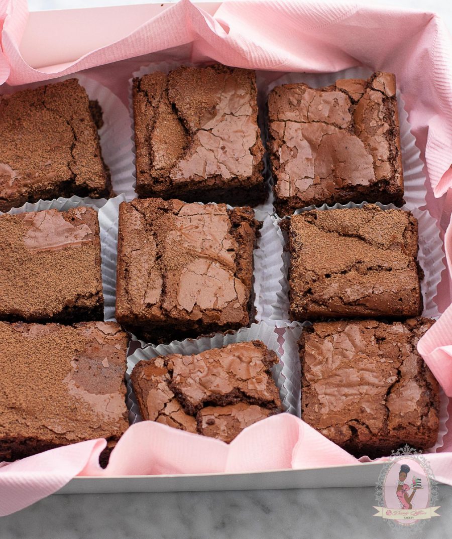 12 Fudgy Brownies