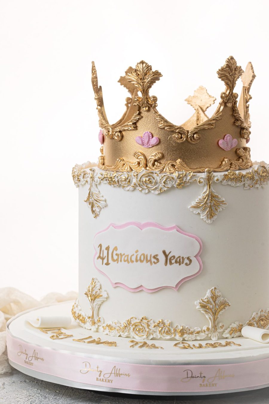 Royal Female Fondant Cake