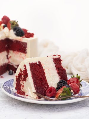 Red Velvet Cheese Cake
