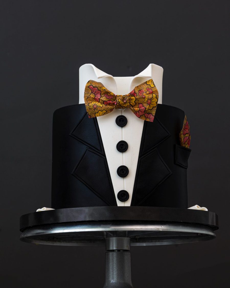 Suit Fondant cake