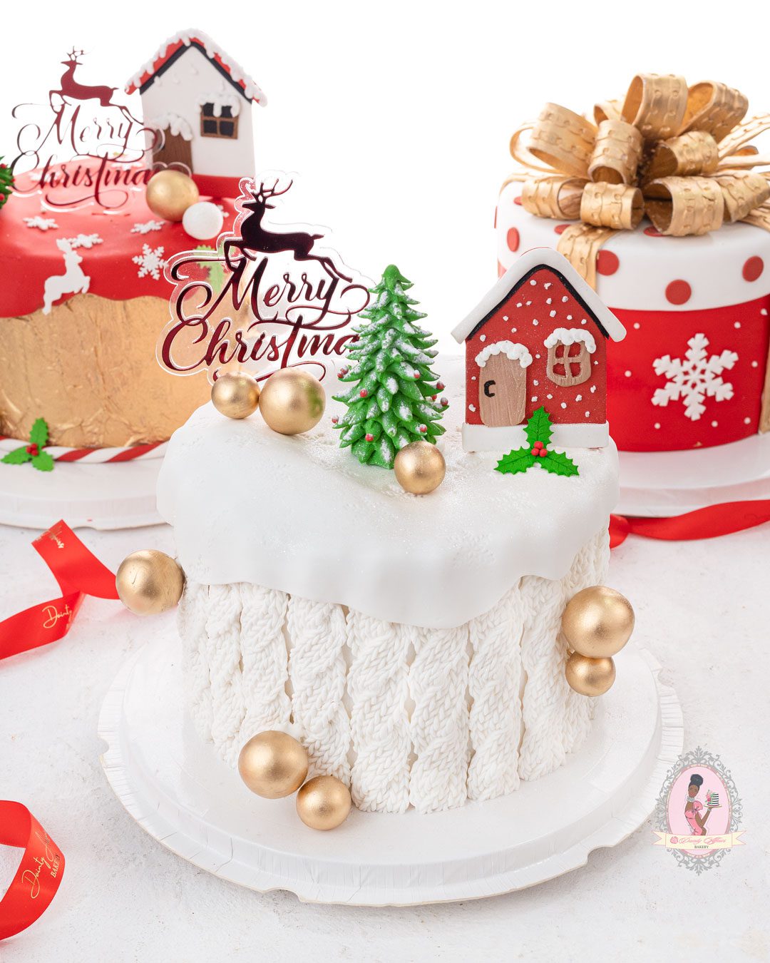 fondant-fruit-cake-dainty-affairs-bakery