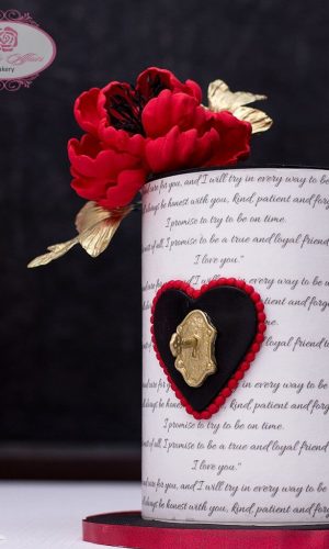 Key to my Heart Fondant cake