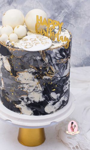 Marble Swiss meringue cake