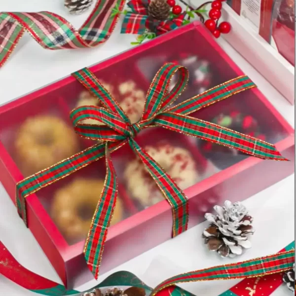 Bundt Mini Christmas Cakes {Iced}