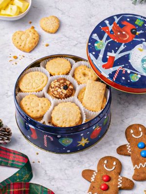 A Festive Cookie Tin