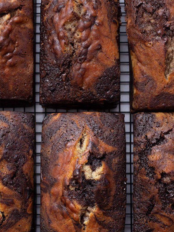 Marble loaf cake