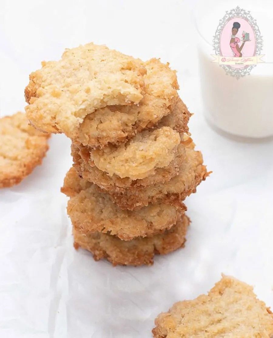 12 Coconut Cookies