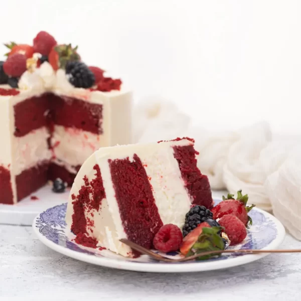 Cheese Cake & Red Velvet Cake