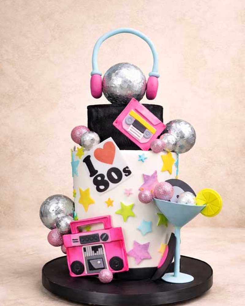 I love the 80s party cake