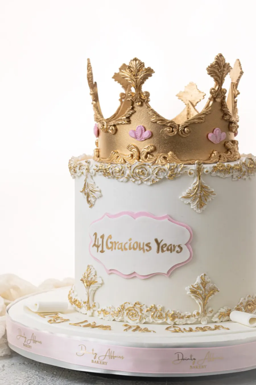 Royal Female Fondant Cake