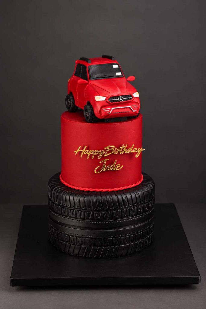 G-Wagon Wheels Cake